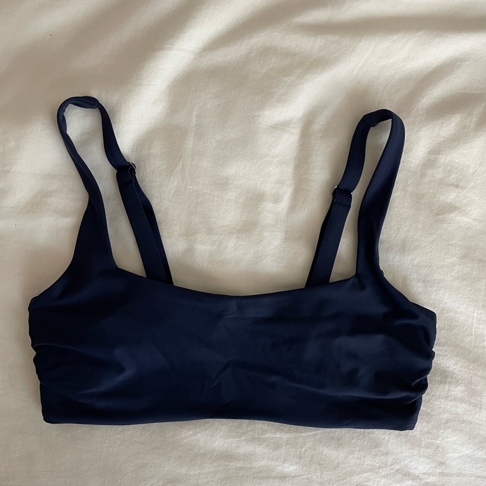 Athleta navy swim top size 36 B/C
